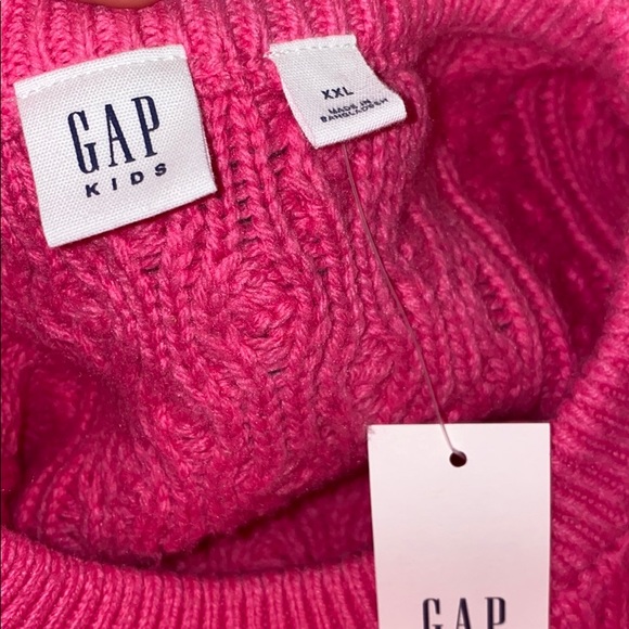 Gap kids cable knit sweater. - Picture 2 of 2